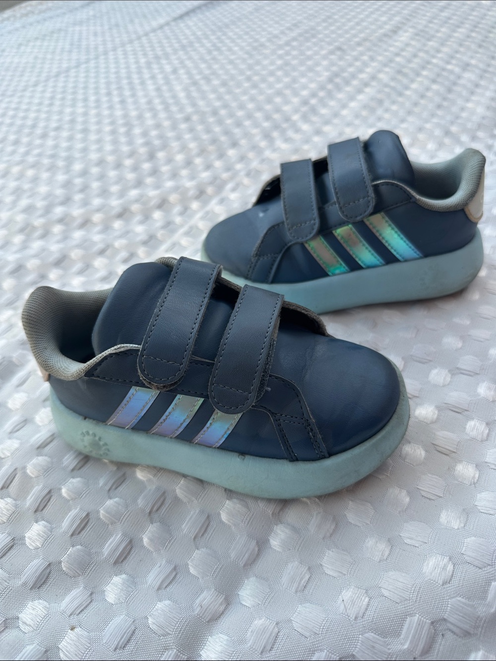 Adidas Blue Bubble Comfy Toddler 9.5
